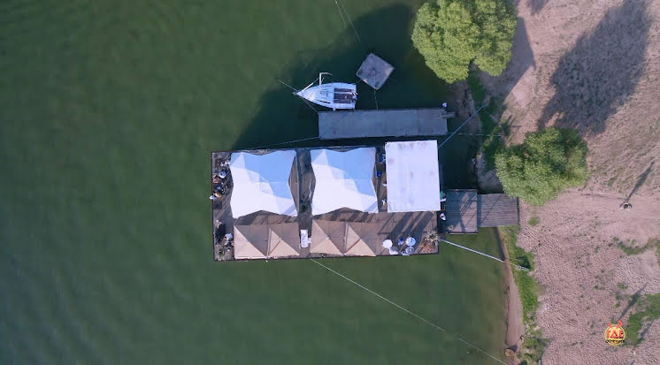 Понтон на воде Marea в «Плакучая Ива & Marea» фотография №7