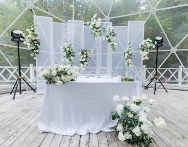  ресторан Хвоя