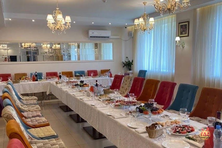 Цветной зал в «Redberry» фотография №7