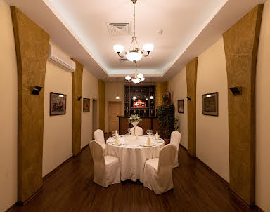  ресторан На Поклонной