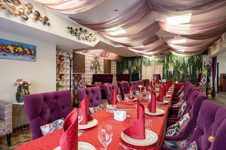 Основной зал в «Нар» фотография №4