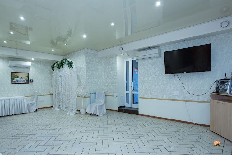 Малый зал в «Siesta на Петухова» фотография №13