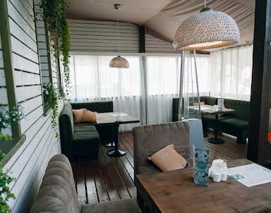  ресторан DOLPHIN PLANET