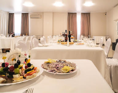  ресторан Отдых