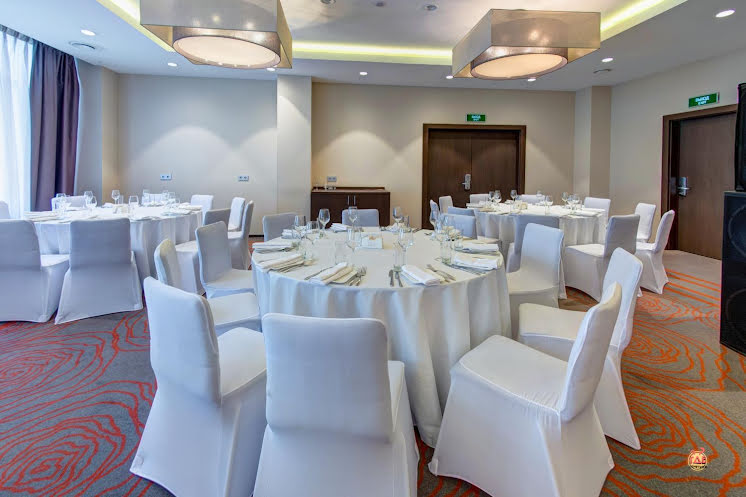 Зал «Европа» в «Tenet» фотография №12