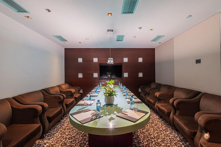 Переговорная комната "Office 99" в «Domina St. Petersburg» фотография №2