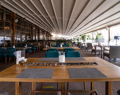  ресторан GRAND Урюк на Ленинградском