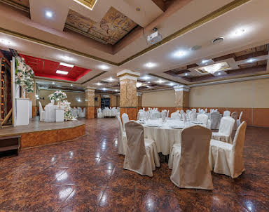  ресторан АМАКС Золотое кольцо