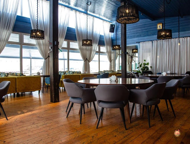 Основной зал в «Клевый» фотография № 1