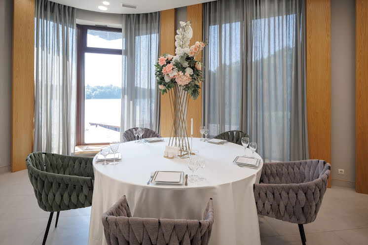 Основной зал в «Спасский берег» фотография №7