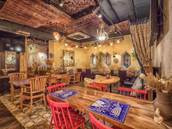 Основной зал в «Джани» фотография №18