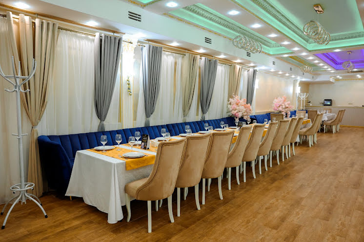 Основной зал в «Кристалл» фотография № 1