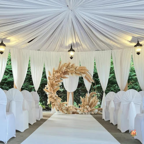 Банкетный зал  в «Ренессанс» фотография №15