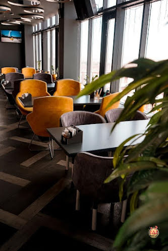 Основной зал в «Пентхаус Марка Миллера» фотография №8