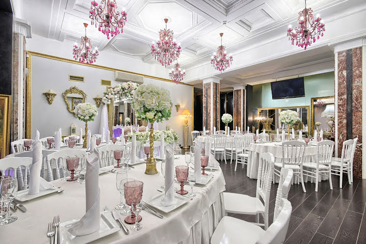 Зал "Ампир" в «Le Glamour» фотография №2