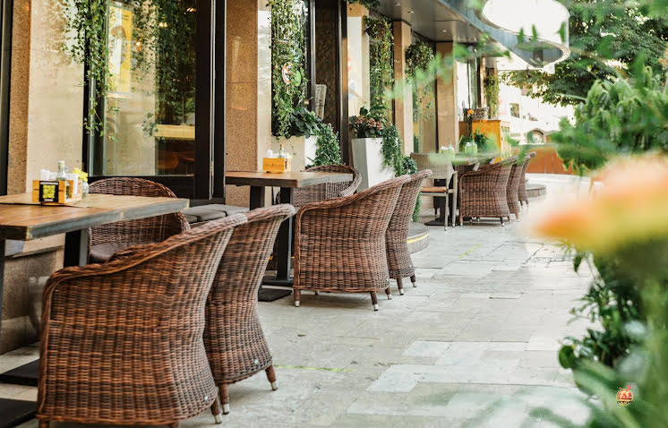 Летняя веранда в «Чайхона №1 Большая Полянка» фотография №2