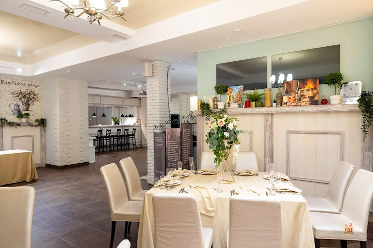 Основной зал в «Рокфор» фотография №6