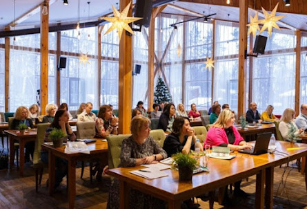 Большой концеренц-зал в Музыкальный зал 