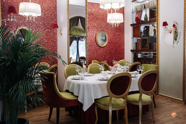 Основной зал в «Дежавю» фотография №3