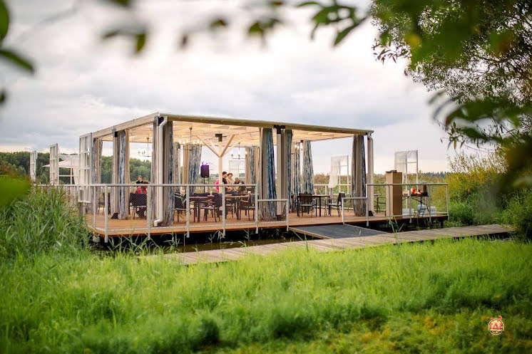 Веранда на воде в «Берег Желаний» фотография № 1