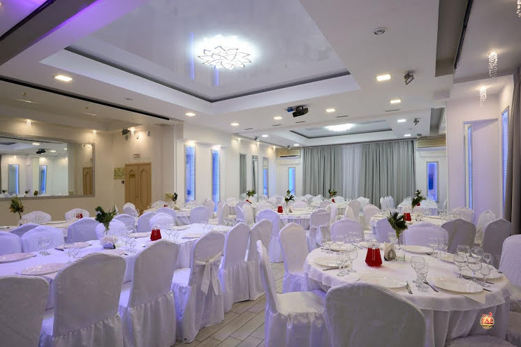 Зеркальный зал в «Лагуна» фотография №4