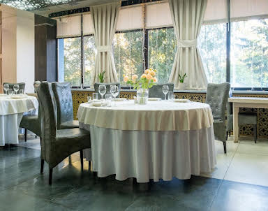  ресторан Курица или Рыба