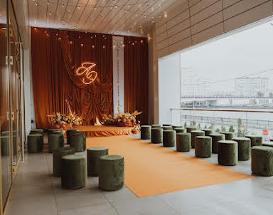  ресторан La Riva Hall