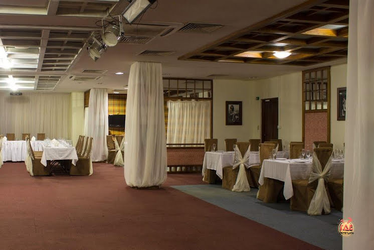 Зал на 90 человек в «Парнас» фотография №8