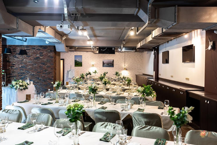 Банкетный зал  в «Бенефит Плаза» фотография №3