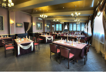 Зал «Новый» в Охотничий домик