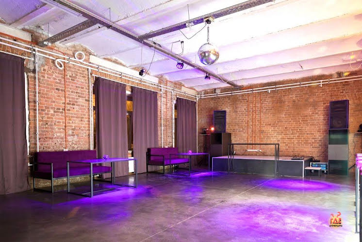 Большой зал в «COM.NATA на Обводном» фотография №3