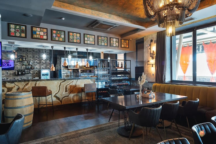 Основной зал  в «Братчина» фотография №10