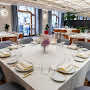 Основной зал  в «BISTROT 44»