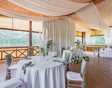  ресторан Конюшня