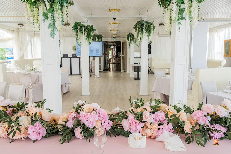 Зал «Белый» в «Белуга на Волге» фотография №12