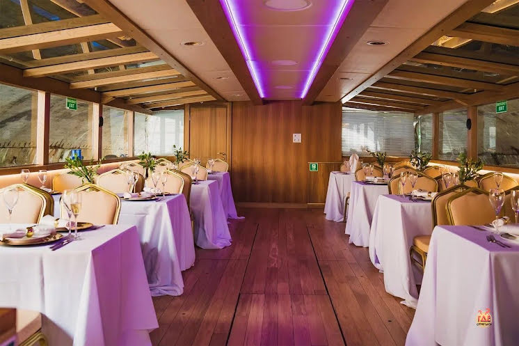 Палуба  в «Теплоход "Самсон"» фотография №7