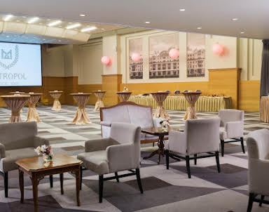  ресторан Метрополь