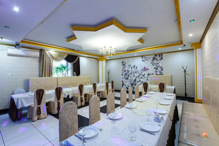 Основной зал в «Огни города» фотография №12