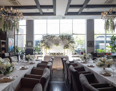  ресторан Astro Plaza