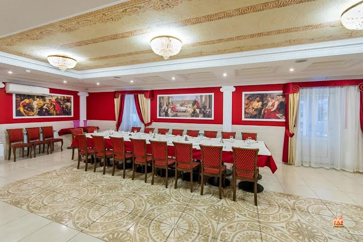 Зал на 1 этаже в «Троя» фотография №12