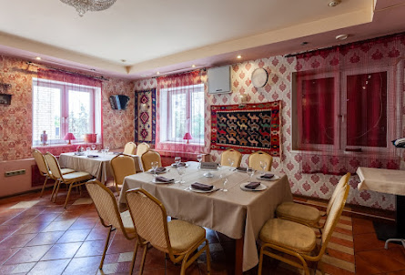 Средний зал  в Средний зал 