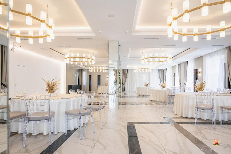 Банкетный зал в «Баден-Баден термы Еткуль» фотография №2