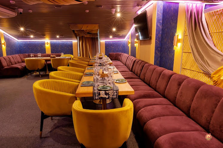 Семейный зал  в «Хинкали Хаус» фотография №2