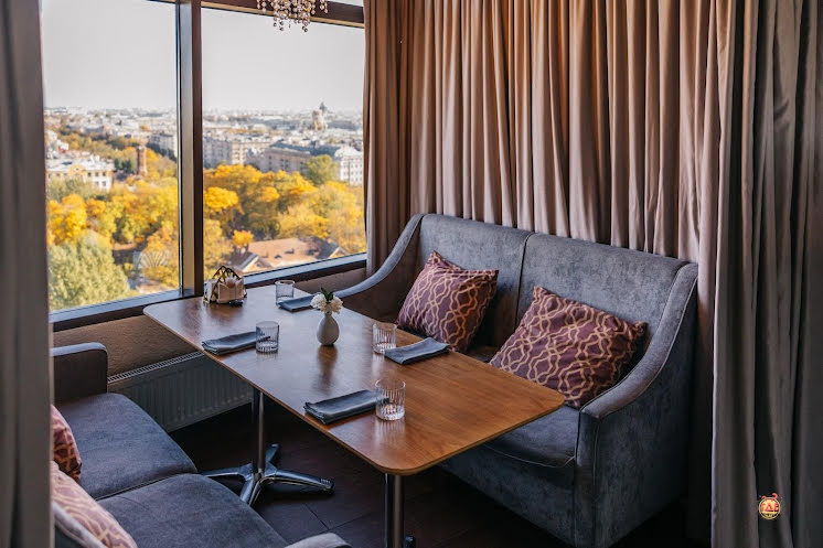 Зона с кальяном в «Я люблю...La panorama» фотография №8