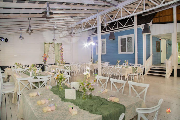 Веранда  в «Лесной отель ЕЖИ» фотография №11