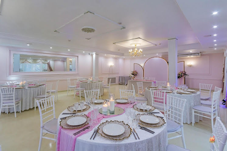 Белый зал в «Кирочный двор» фотография №12