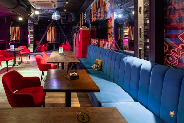 Караоке зал в «Руки ВВерх!» фотография №5