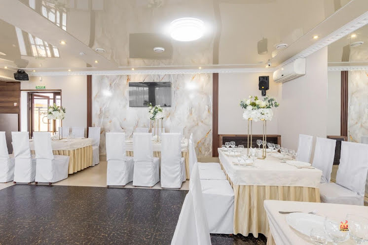 Большой банкетный домик в «Max» фотография №10