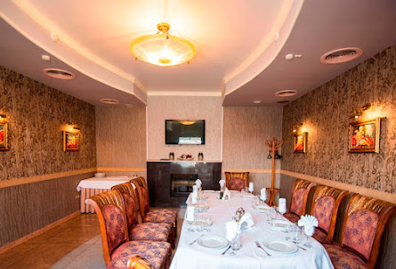 Малый зал в Малый зал