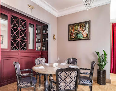  ресторан Lauren Parker